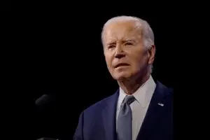 Джо Байдену зробили операцію з видалення раку шкіри 