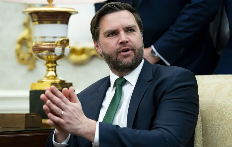 Венс розповів про плани на президентство у 2028 році