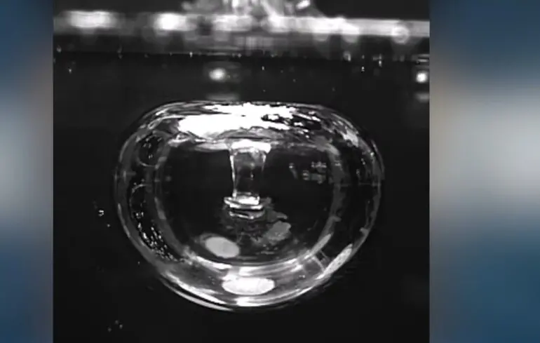 Процес кавітації.