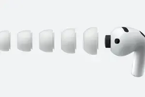 Apple презентувала нові AirPods3: серед функцій синхронний переклад та підрахунок калорій