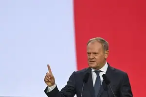 Туск публично признал, что воздушное пространство Польши пересекли российские дроны, еще и 