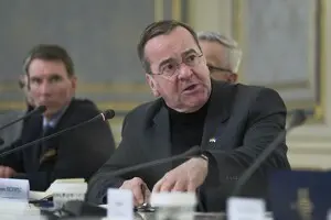 Писториус: российские дроны были четко нацелены на Польшу