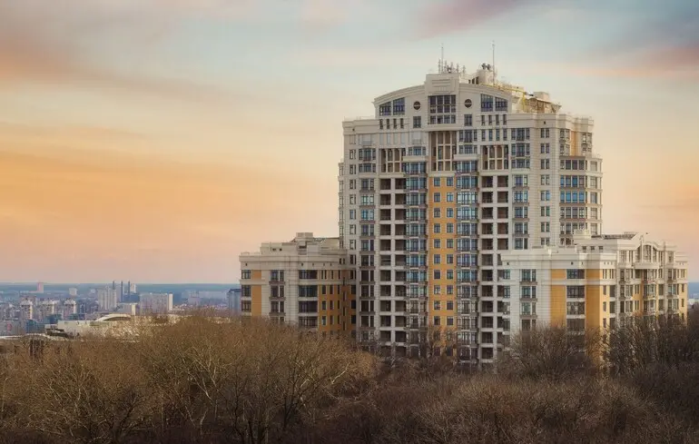 Дом, где находится знаменитая квартира Миндича