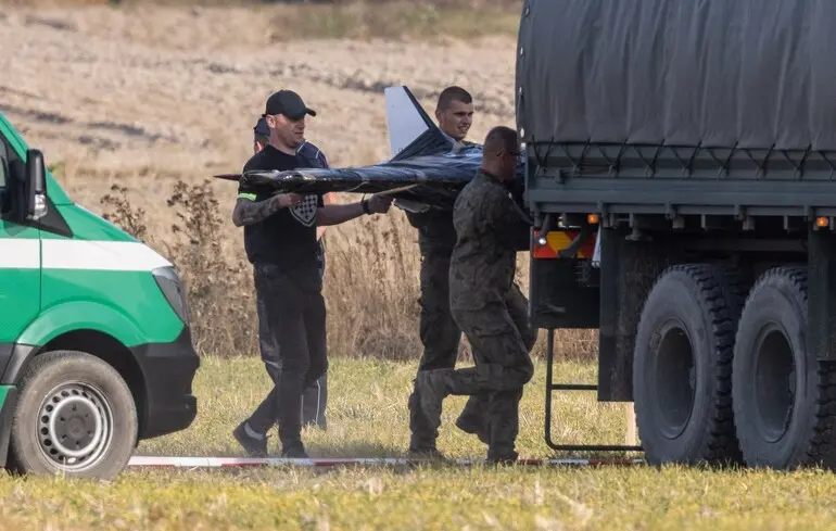 В Польшу залетел 21 российский беспилотник, а не 17 — советник Навроцкого