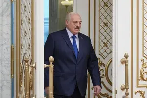 Лукашенко использует политзаключенных как торг в переговорах с Вашингтоном - эксперт