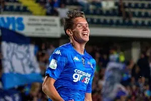 Український нападник ефектно забив гол у третьому поспіль матчі в Італії