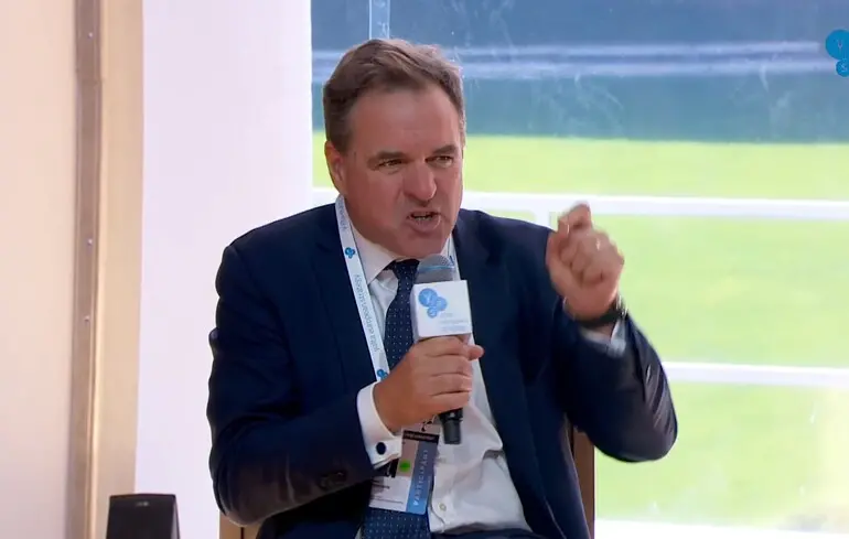 Война России против Украины: почему Трамп до сих пор давит на Европу, а не на Путина