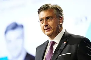 Хорватия предлагает Венгрии и Словакии альтернативу российской нефти