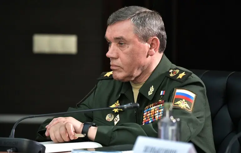 Герасимов, вероятно, врет об успехах россиян на фронте – Reuters