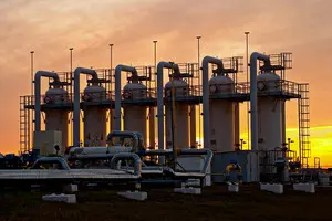 Украине нужно еще миллиард долларов для импорта газа к зиме - Reuters