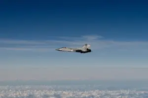 Швеция показала фото перехваченных МиГ-31 после вторжения в Эстонию