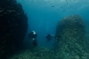 Археологи знайшли під водою порт, який використовувала Клеопатра