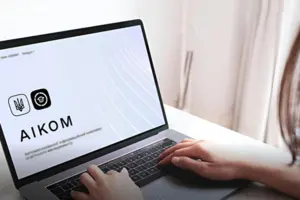 «Танцы с бубном и два реестра»: директор школы об АИКОМ 