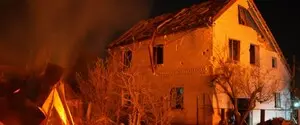 В Запорожье вспыхнули дома и промышленные объекты, ОВА показала последствия удара по городу