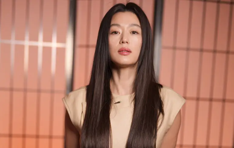 “Чому Китай надає перевагу війні?”: фраза з корейської дорами викликала хвилю обурення в КНР