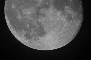 Высадка астронавтов на Луну может отложиться еще на годы: компания Илона Маска не успевает