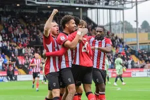 Український футболіст клубу третього англійського дивізіону зробив асист у матчі проти 