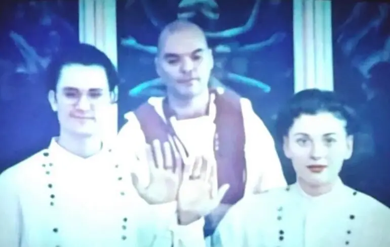 Відредагована штучним інтелектом сцена з фільму "Разом".