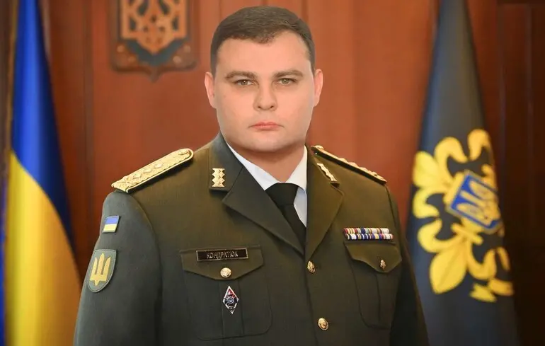 ГБР провело обыски у экс-главы внешней разведки Валерия Кондратюка. Однако он лишь первый в списке