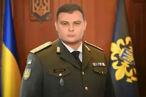 ДБР провело обшуки у ексголови зовнішньої розвідки Валерія Кондратюка. Однак він лише перший у списку