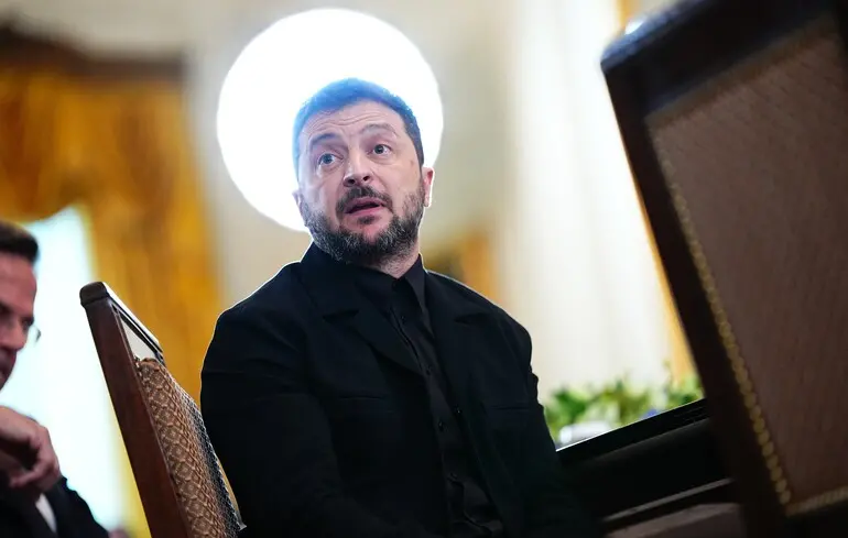 Зеленський розповів, коли готовий піти із посади президента