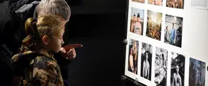 «Калибр 120х35 мм. Семейный альбом»: в столице состоялась выставка фотографий бойцов «Азова»