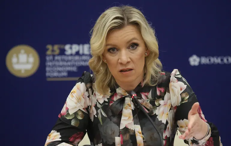 Европейцы предупредили РФ, что готовы сбивать ее самолеты. Захарова ответила на такую новость