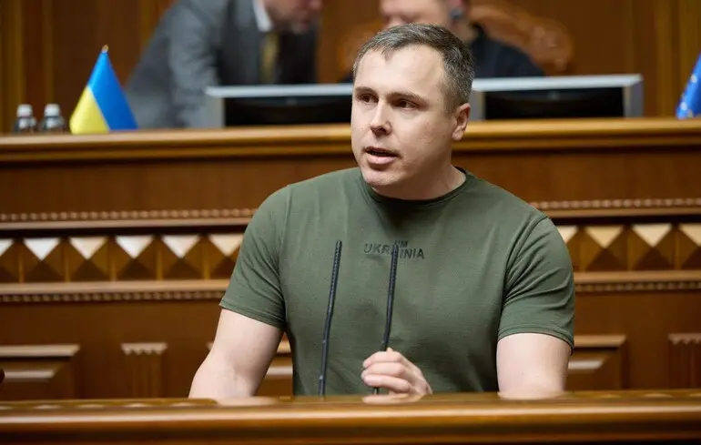 Депутат розповів, яку мотивацію готують для контрактників