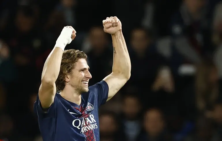 Илья Забарный