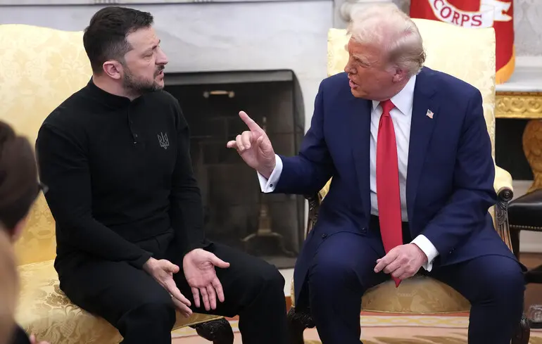 Владимир Зеленский и Дональд Трамп в Овальном зале Белого дома