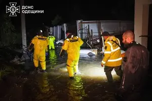 ГСЧС: Во время непогоды в Одессе погибла семья из пяти человек