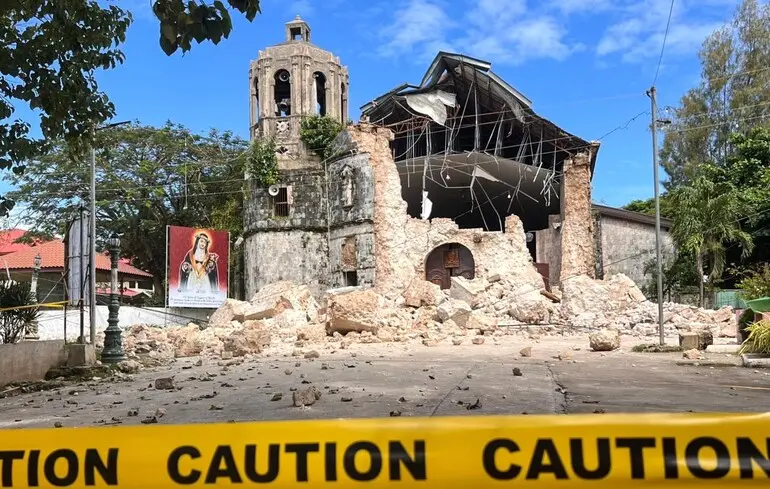 Потужний землетрус сколихнув Філіппіни