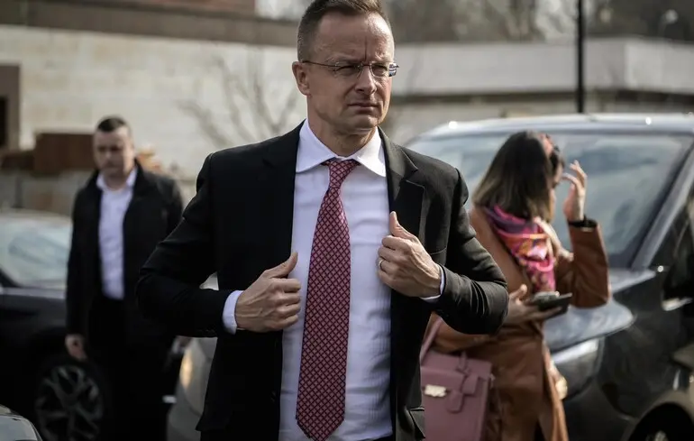 Угорщина підписала з Францією угоду на постачання газу терміном на 10 років