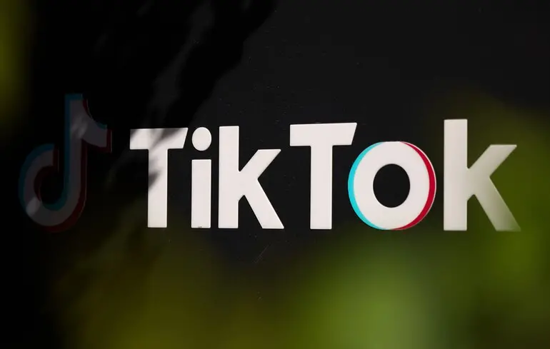 TikTok предлагает детям просматривать сексуализированные видео 