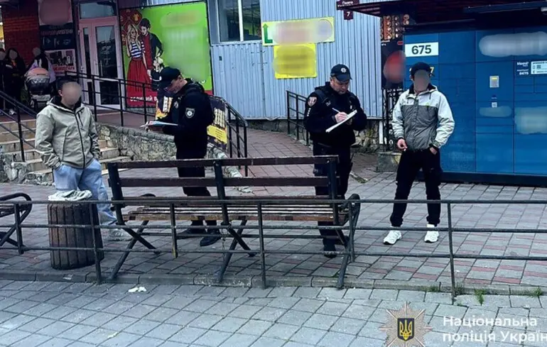 Стрілянина біля ТЦ у Вінниці: поліція затримала нападника