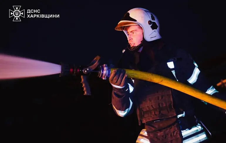 Після масованого дронового удару у Харкові спалахнули пожежі — Терехов