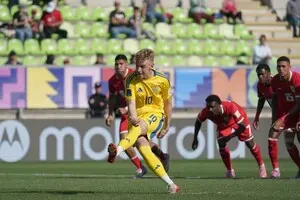 Лідер молодіжної збірної України не зіграє з Іспанією на ЧС-2025 через безглузду дискваліфікацію