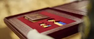 Петиції не впливають на присвоєння звання Героя українським захисникам – ОП