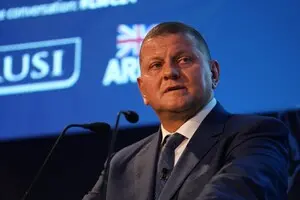 Залужний спростував чутки про створення партії: вибори під час війни неможливі