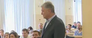 У Києві почали судити за держзраду Порошенка