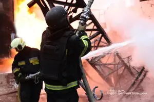 Более 450 дронов и более чем три десятка ракет: Зеленский рассказал о новом российском ударе по энергетике