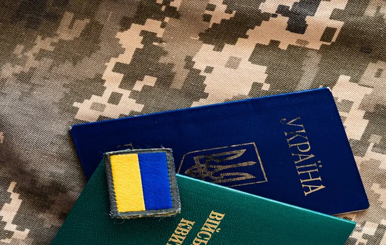 В Україні спростили порядок отримання документів для іноземців, які служать у ЗСУ