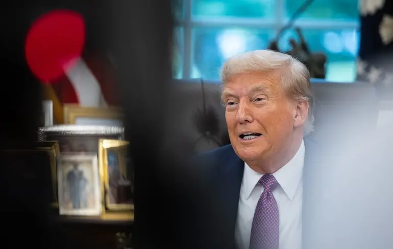 Шатдаун в США: администрация Трампа начала массовые увольнения госслужащих