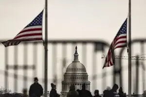 Американцы начинают ощущать последствия шатдауна, проблемы могут обостриться — NYT