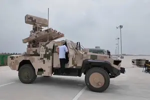 У Китаї показали компактний ЗРК для боротьби з дронами, вертольотами і ракетами: що відомо