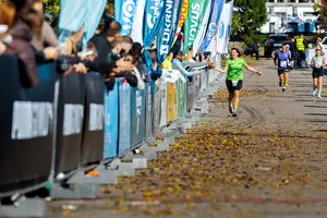 Бег ради поддержки: киевский марафон Несокрушимости объединил более 13 тысяч участников из 45 стран мира