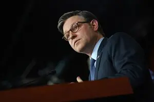 Нынешний шатдаун может стать самым продолжительным в истории США — спикер Палаты представителей