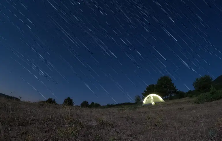 Небо може спалахнути вогняними кулями в найближчі тижні: метеорний потік Таурид 2025