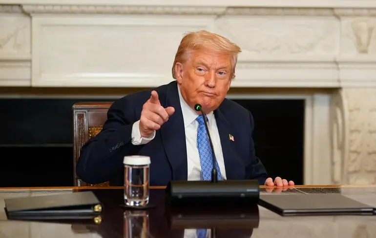 Трамп угрожает Испании тарифами из-за отказа увеличить расходы на оборону