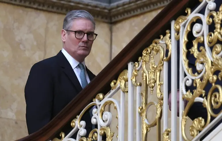 Стармер предложил подготовить мирный план для Украины по примеру 20-пунктного для Газы — СМИ